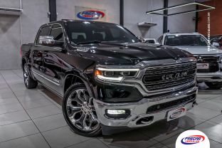 Ram 1500 Limited 5.7 V8